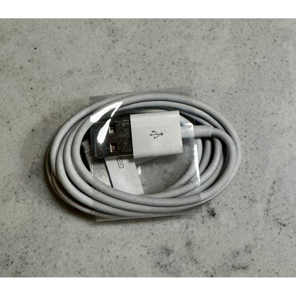 New Apple 30-Pin to USB Charging Cable iPhone 4 4S iPad 1 2 3 iPod Classic Nano - Picture 2 of 4